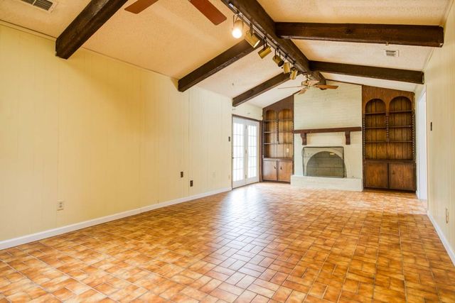 226 Terlingua Dr, Portland, TX 78374