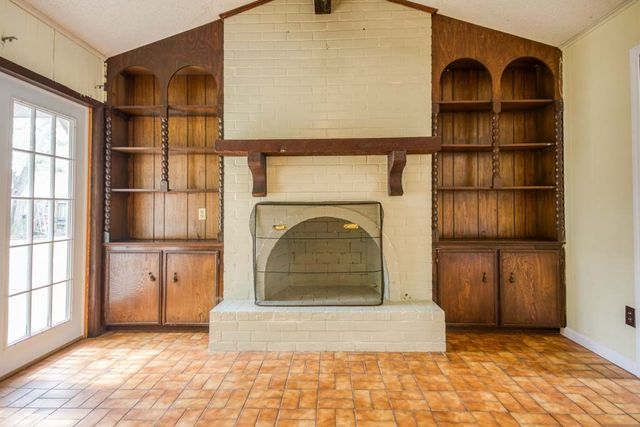 226 Terlingua Dr, Portland, TX 78374