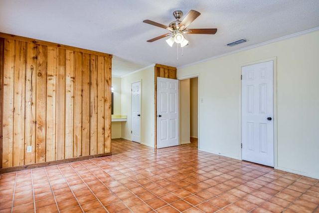 226 Terlingua Dr, Portland, TX 78374