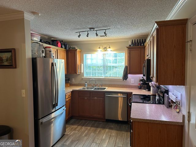 215 Old Plantation Trail NW, Milledgeville, GA 31061