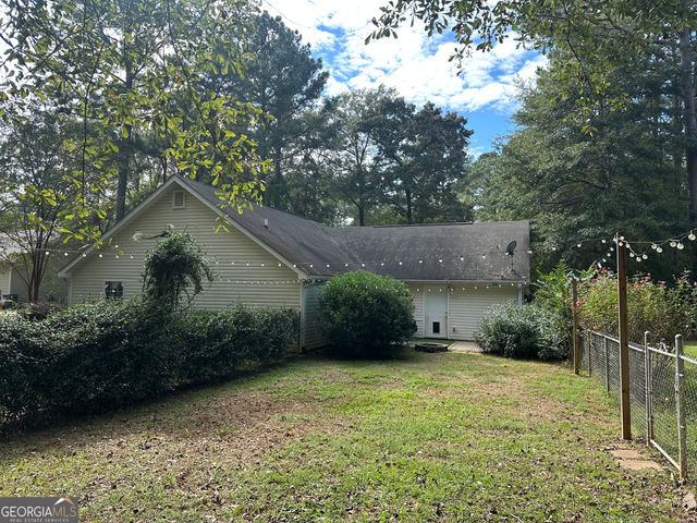 215 Old Plantation Trail NW, Milledgeville, GA 31061