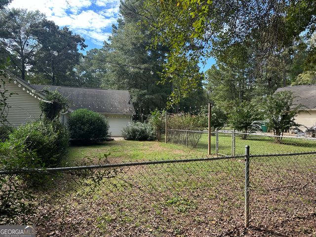 215 Old Plantation Trail NW, Milledgeville, GA 31061