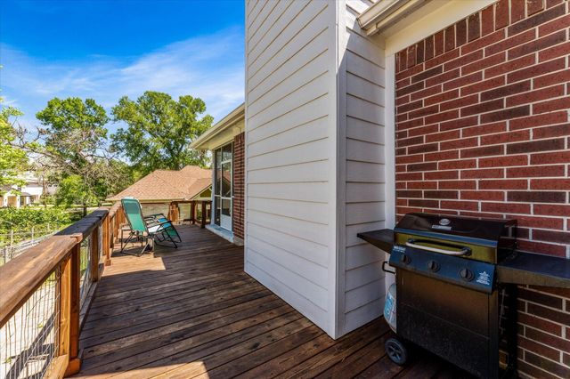 958 Lake View Drive, Montgomery, TX 77356