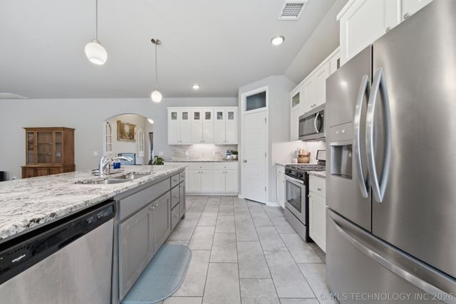 224 Williamsburg Street, Catoosa, OK 74015
