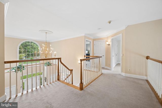 813 SAINT ANN DR, Street, MD 21154