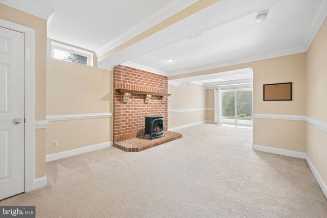 813 SAINT ANN DR, Street, MD 21154