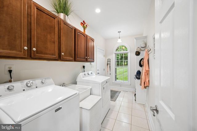 813 SAINT ANN DR, Street, MD 21154