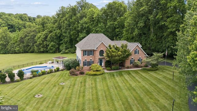 813 SAINT ANN DR, Street, MD 21154