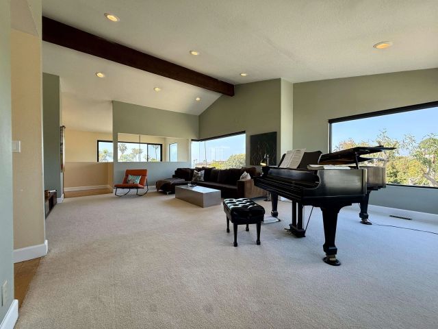 4221 Hill, San Diego, CA 92107