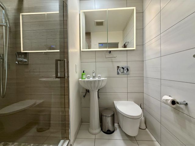 4221 Hill, San Diego, CA 92107