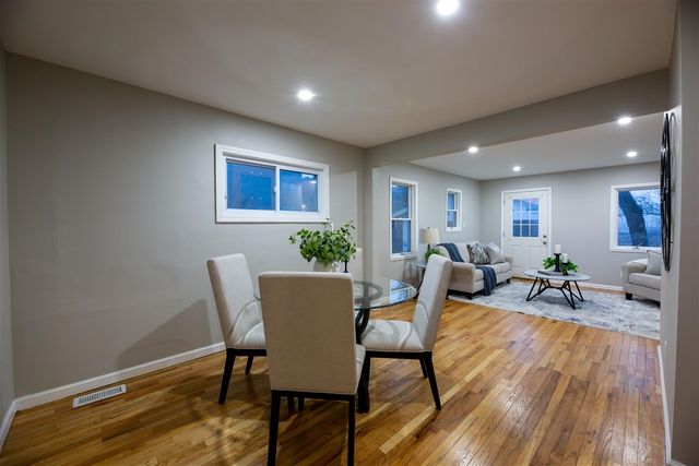 2679 Oxford Road, Berkley, MI 48072