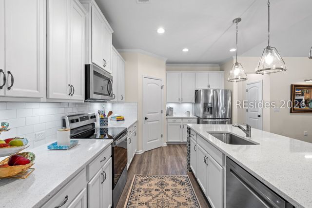 1039 Osprey Lake Cir, Hardeeville, SC 29927