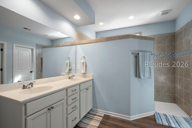 1039 Osprey Lake Cir, Hardeeville, SC 29927