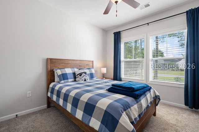 1039 Osprey Lake Cir, Hardeeville, SC 29927