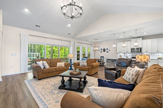 1039 Osprey Lake Cir, Hardeeville, SC 29927