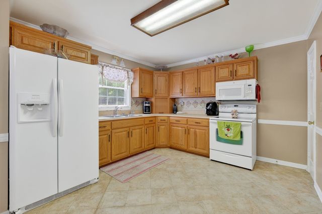 3119 Tyree Springs Rd, Hendersonville, TN 37075