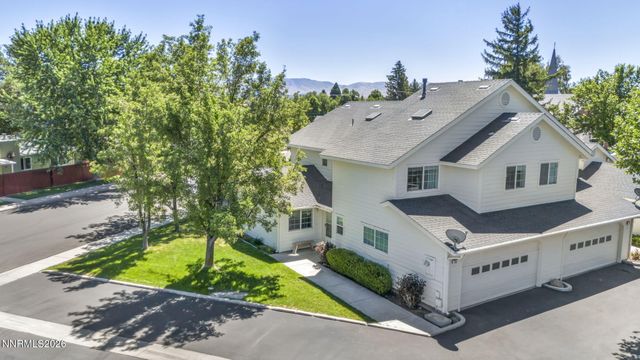 1179 Cottonwood Street APT 15, Gardnerville, NV 89410