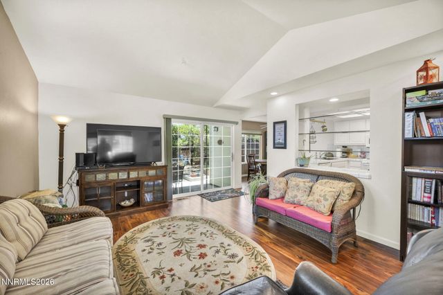 1179 Cottonwood Street APT 15, Gardnerville, NV 89410