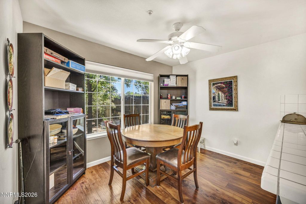 Image 11 of property listing at 1179 Cottonwood Street APT 15, Gardnerville, NV 89410