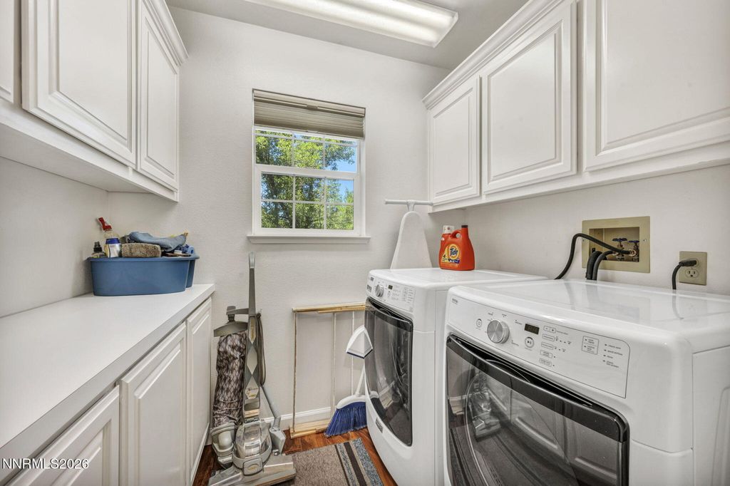 Image 37 of property listing at 1179 Cottonwood Street APT 15, Gardnerville, NV 89410