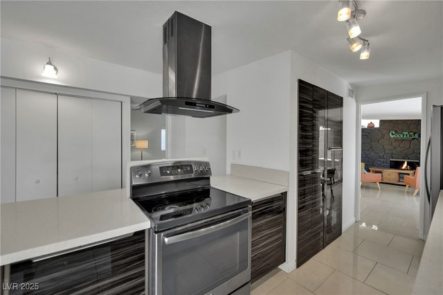 3223 Sundown Drive, Las Vegas, NV 89169