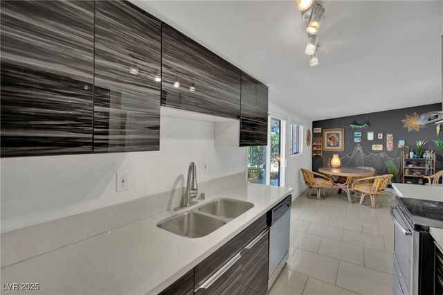 3223 Sundown Drive, Las Vegas, NV 89169