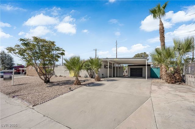 3223 Sundown Drive, Las Vegas, NV 89169