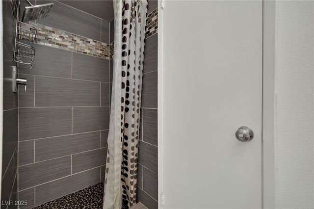 3223 Sundown Drive, Las Vegas, NV 89169