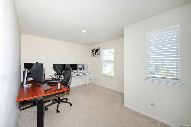 809 Beacon Heights, Seguin, TX 78155