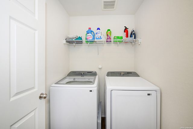 809 Beacon Heights, Seguin, TX 78155