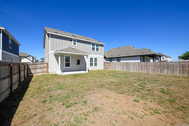 809 Beacon Heights, Seguin, TX 78155