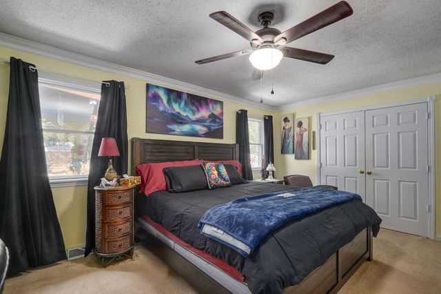 2223 N Roosevelt Avenue, Springfield, MO 65803