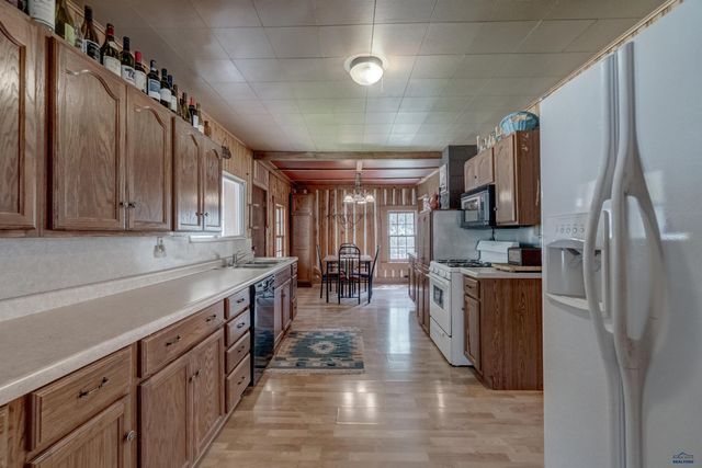 109 SHERMAN ST, Rapid City, SD 57702