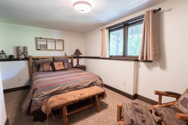 109 SHERMAN ST, Rapid City, SD 57702