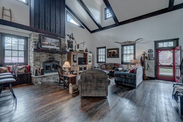 109 SHERMAN ST, Rapid City, SD 57702