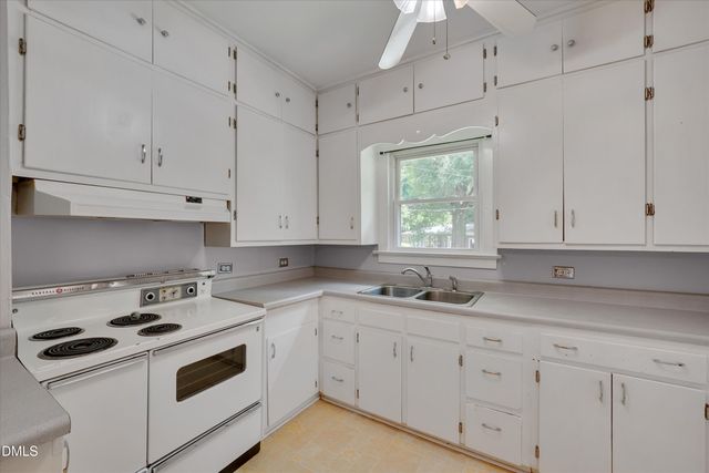 5701 Waycross Street, Raleigh, NC 27606