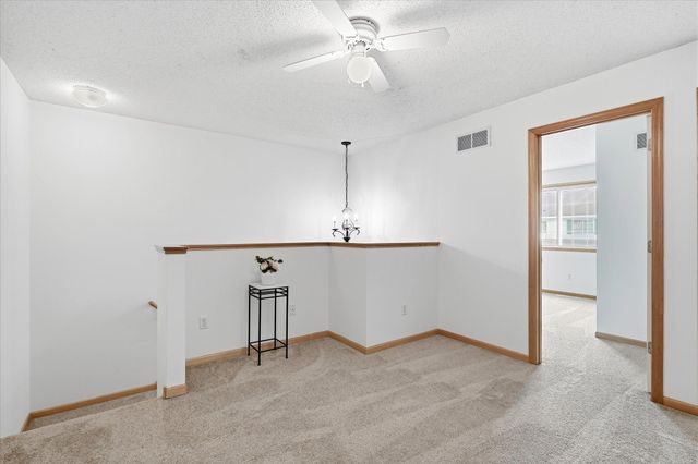 18155 96th Avenue N, Maple Grove, MN 55311