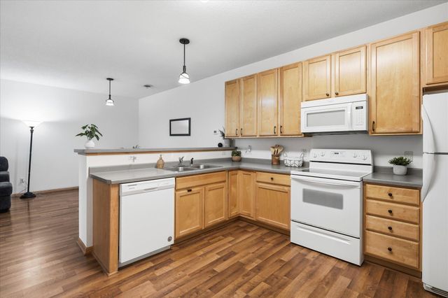 18155 96th Avenue N, Maple Grove, MN 55311