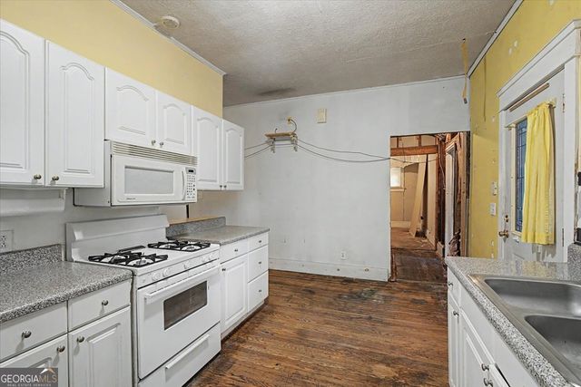 811 Saint Charles Avenue NE, Atlanta, GA 30306