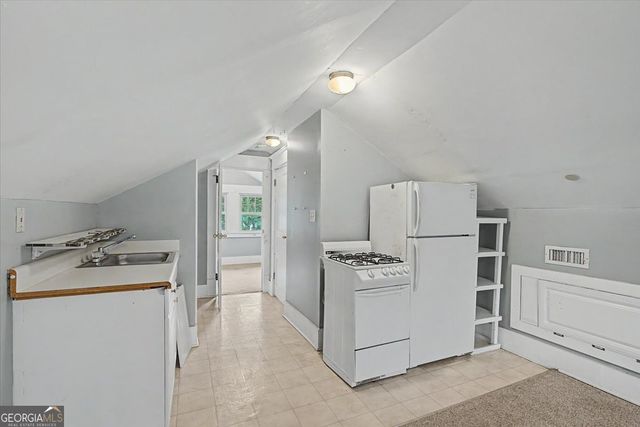 811 Saint Charles Avenue NE, Atlanta, GA 30306