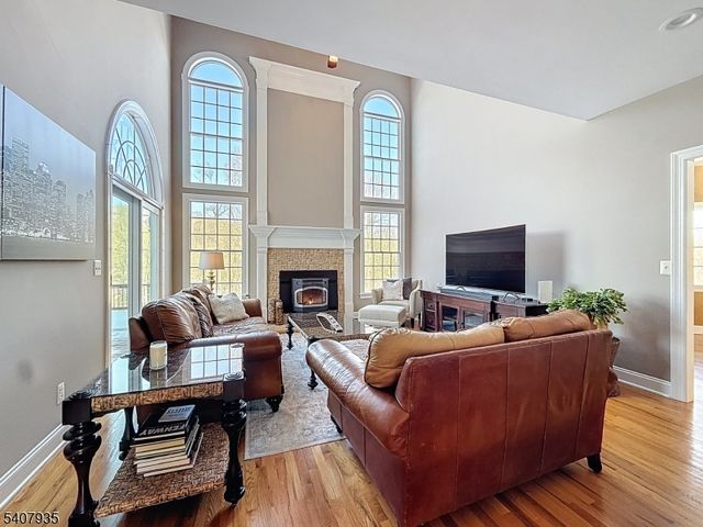 107 Lambert Dr, Sparta Twp., NJ 07871