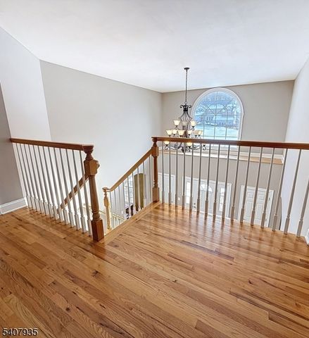 107 Lambert Dr, Sparta Twp., NJ 07871