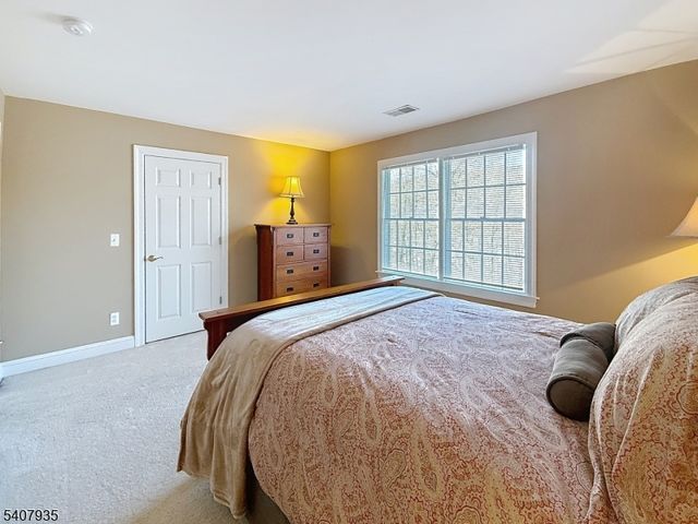 107 Lambert Dr, Sparta Twp., NJ 07871