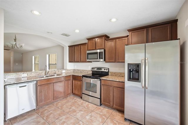 10016 NEWMINSTER LOOP, Ruskin, FL 33573