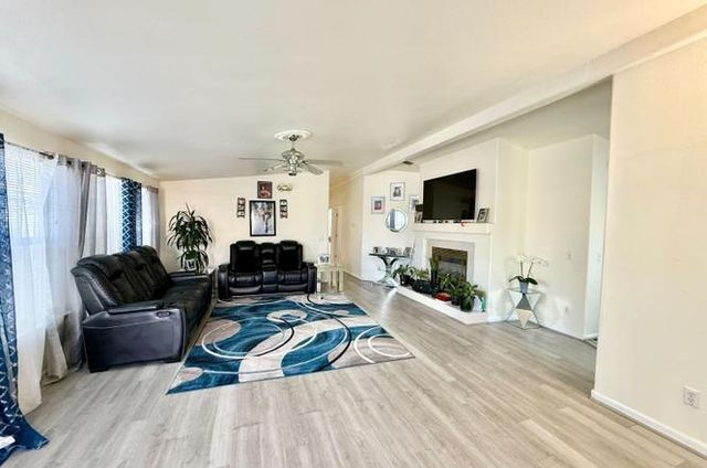1225 Vienna 32, Sunnyvale, CA 94089