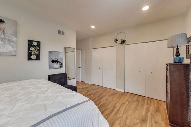 1214 N ROCKWELL Street, Chicago, IL 60622