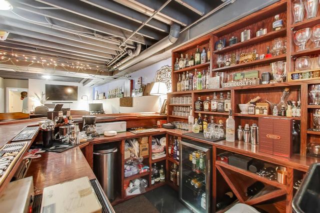 1214 N ROCKWELL Street, Chicago, IL 60622