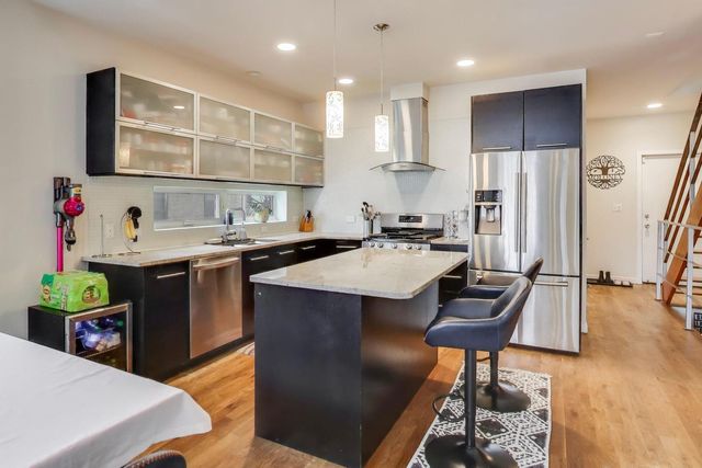 1214 N ROCKWELL Street, Chicago, IL 60622