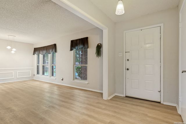 1707 ASHLEY CIR, San Antonio, TX 78232