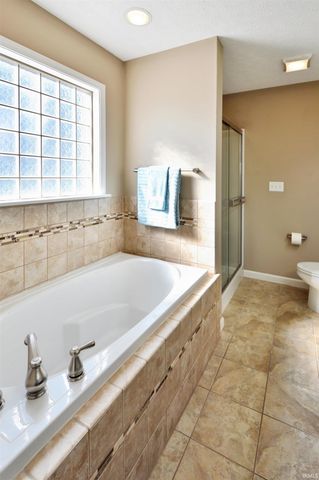 2833 Flagstone Way, Lafayette, IN 47909